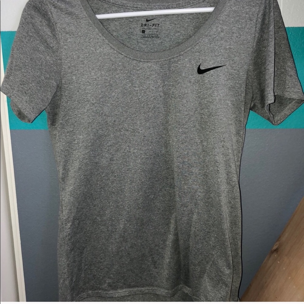 Nike DriFit T-shirt